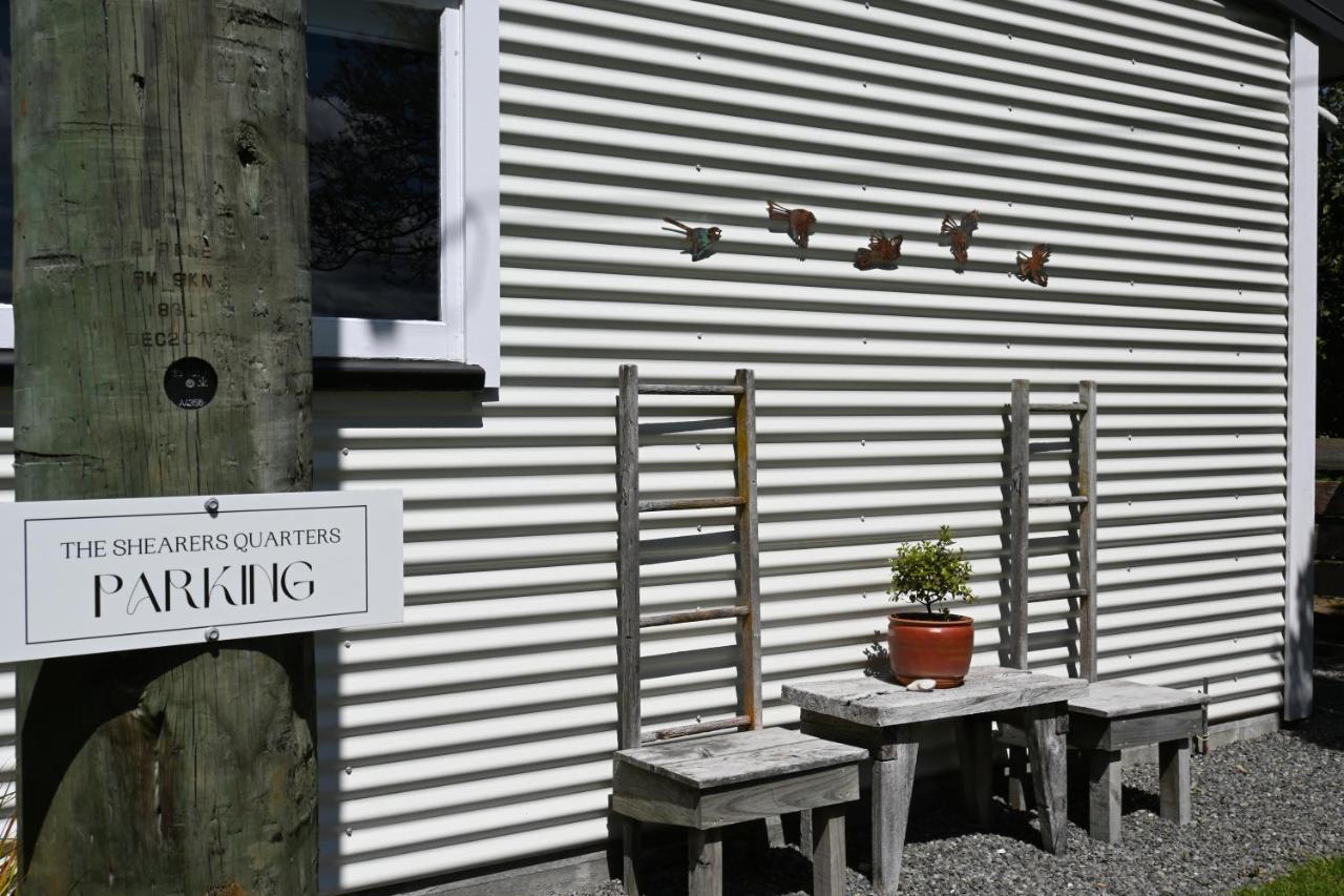 St Leonards Vineyard Cottages Бленем Экстерьер фото